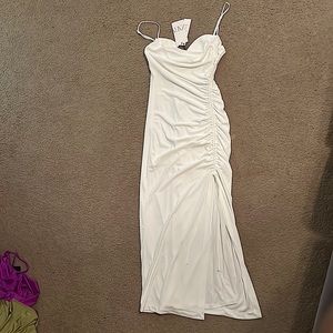 DRAPED MIDI DRESS
WHITE - REF. 2547/636